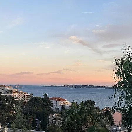 Superbe Vue Piscine Tennis Apartmán *
