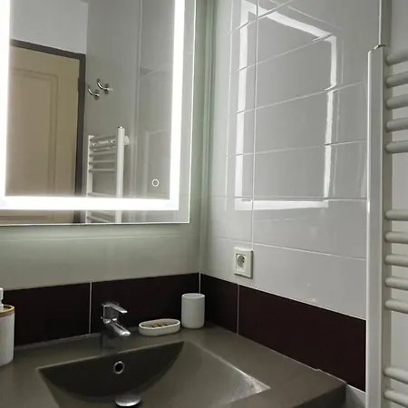Apartmán Superbe Vue Piscine Tennis *
